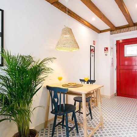 Trendy Lisbon Home With Terrace Lx Factory Eksteriør billede